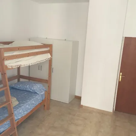 Apartamento 120 M2 A 10 Minutos A Pie De La Playa Apartment *